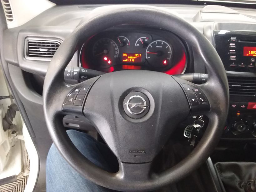 OPEL COMBO CARGO 2018 - Photo n°18