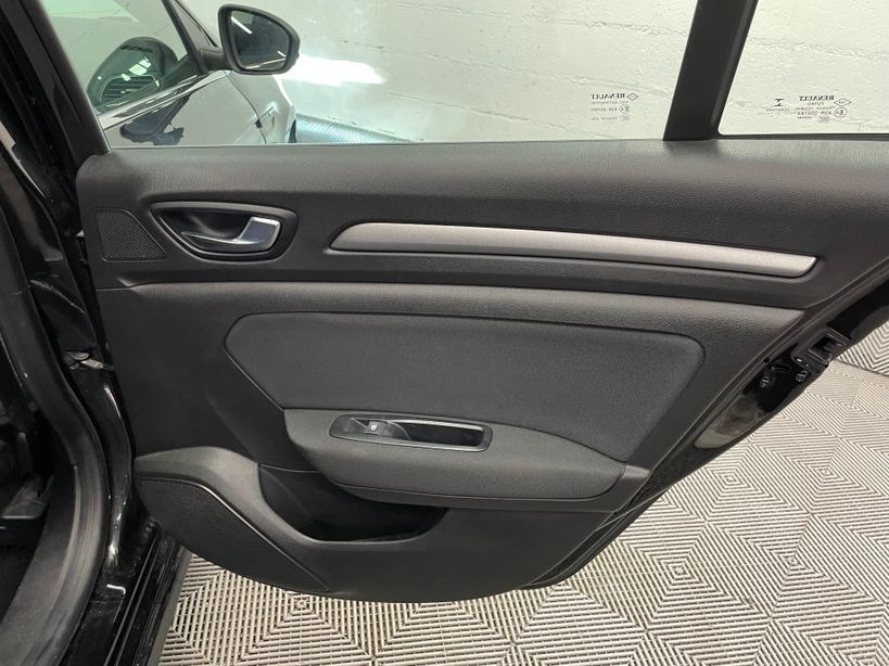 RENAULT MEGANE IV ESTATE 2021 - Photo n°31