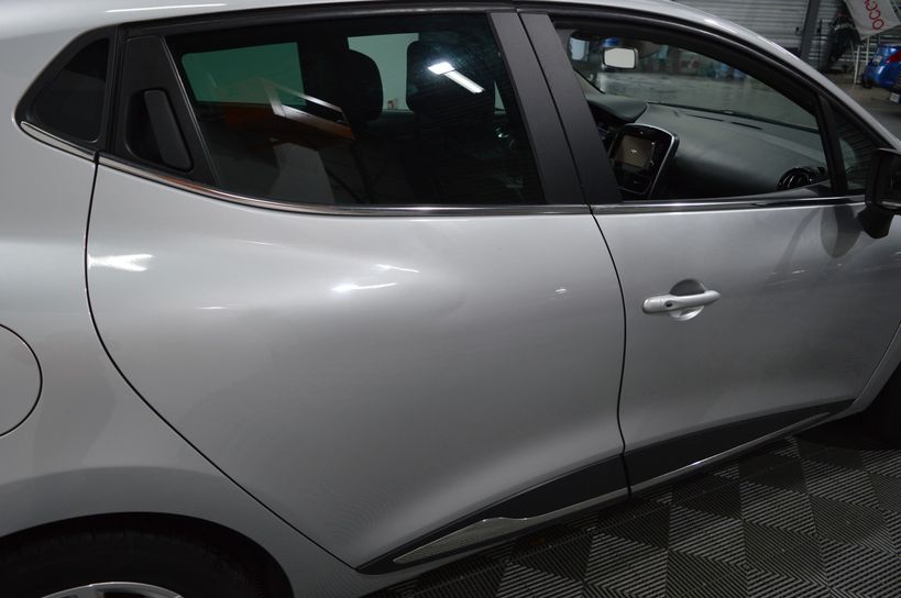 RENAULT CLIO IV 2018 - Photo n°3