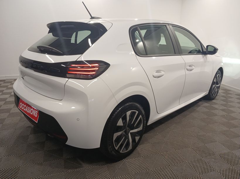 PEUGEOT 208 2024 - Photo n°5