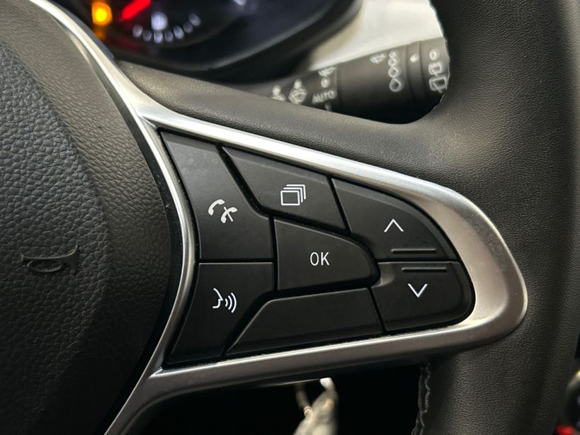 RENAULT CLIO V 2023 - Photo n°24