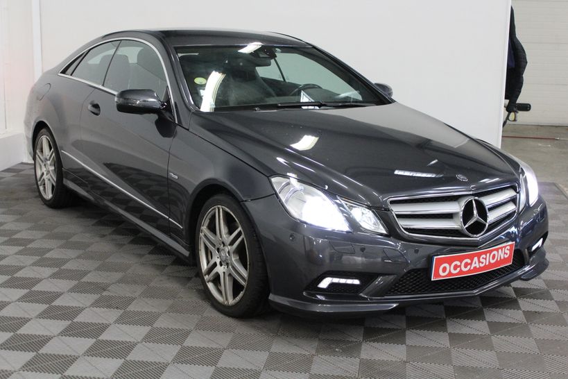 MERCEDES CLASSE E COUPE 2009 - Photo n°17