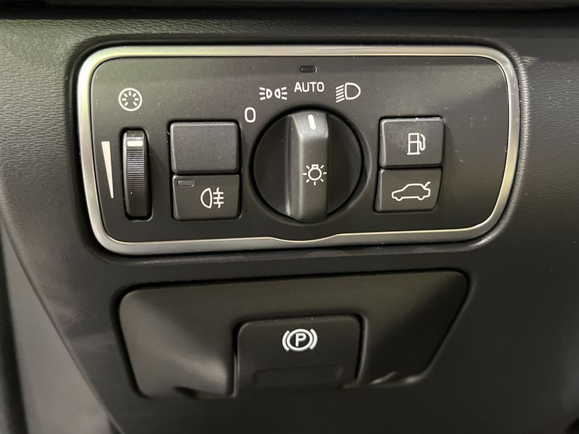VOLVO XC60 2016 - Photo n°34