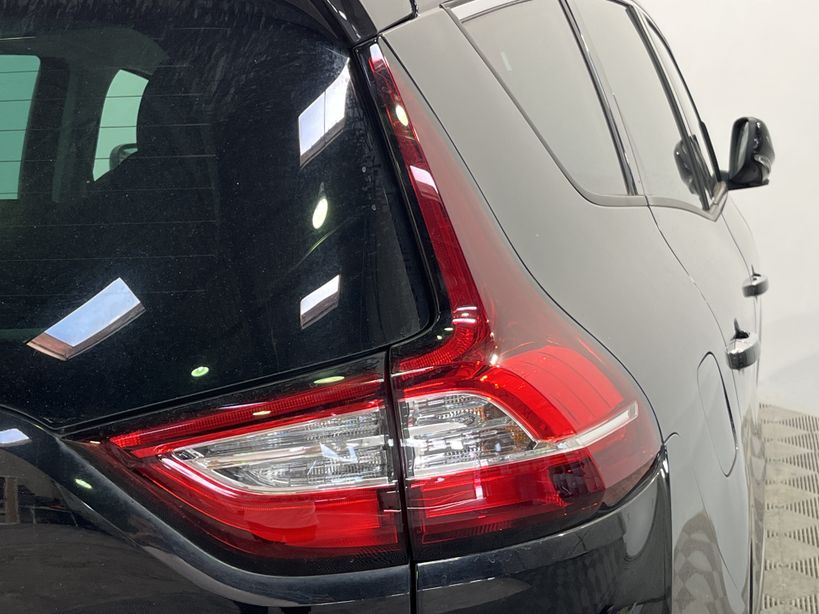 RENAULT GRAND SCENIC IV BUSINESS 2018 - Photo n°7