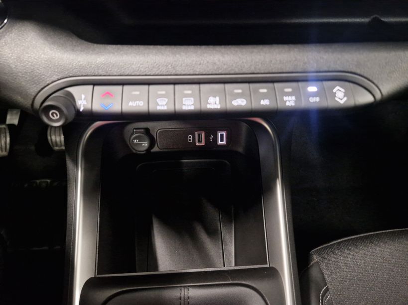 JEEP AVENGER 2025 - Photo n°20