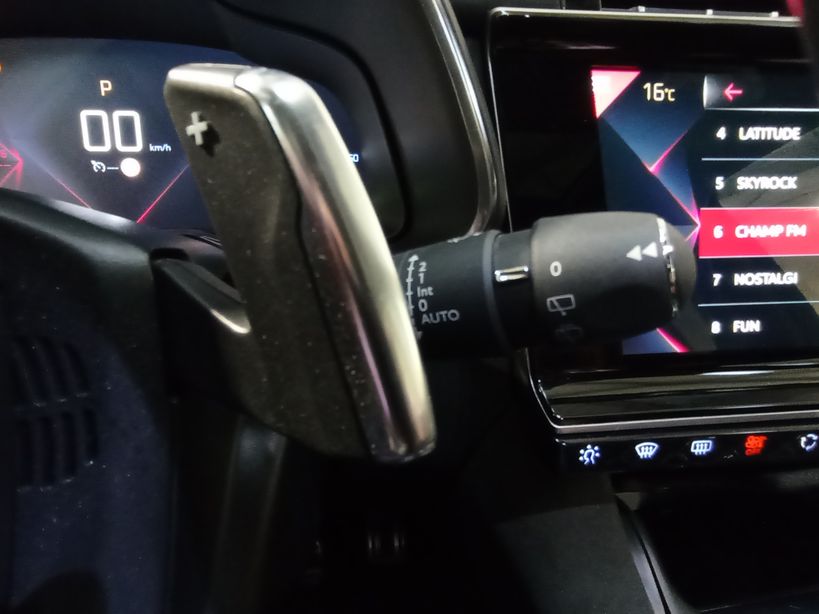 DS DS7 CROSSBACK 2019 - Photo n°28