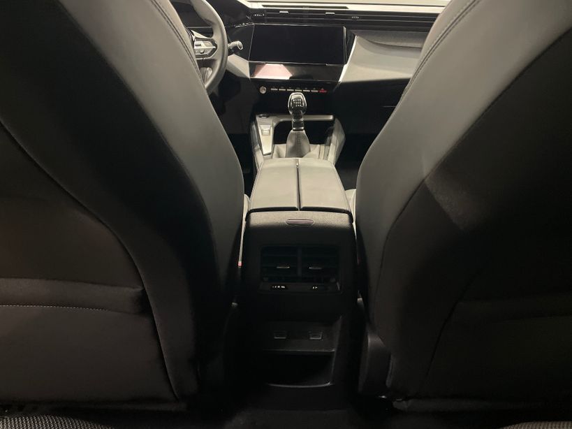 PEUGEOT 308 2023 - Photo n°41