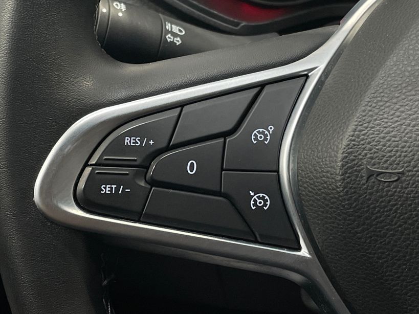 RENAULT CLIO V 2021 - Photo n°25