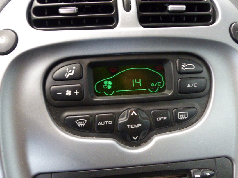 CITROEN XSARA PICASSO 2008 - Photo n°14