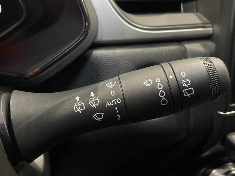 RENAULT CAPTUR 2023 - Photo n°28