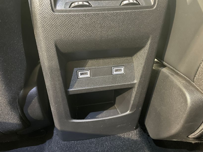 PEUGEOT 308 2023 - Photo n°13