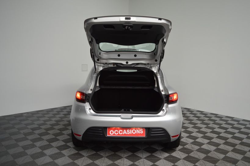 RENAULT CLIO IV 2018 - Photo n°5