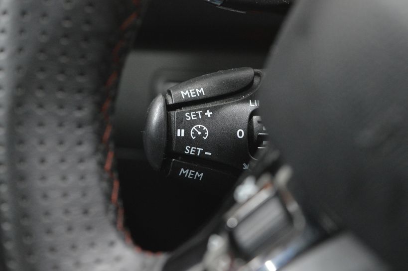 PEUGEOT 308 2020 - Photo n°29