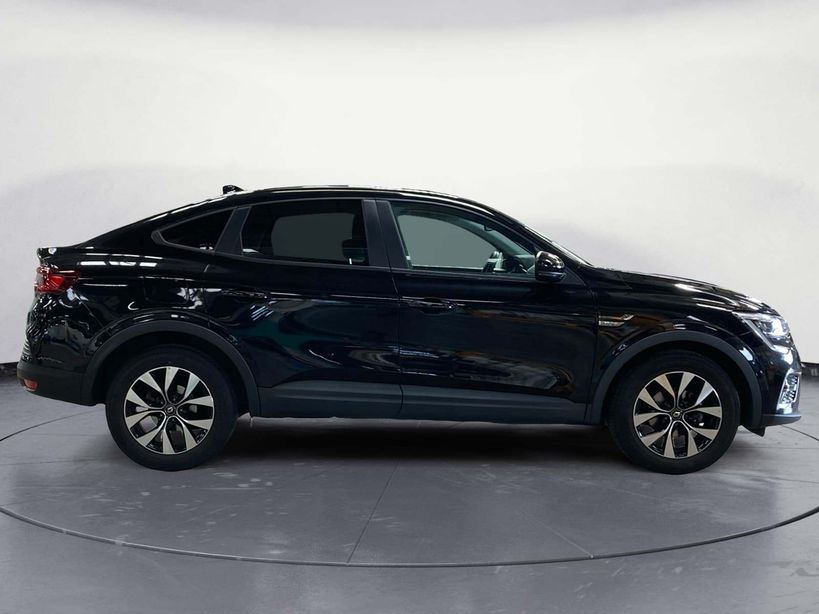 RENAULT ARKANA 2023 - Photo n°4