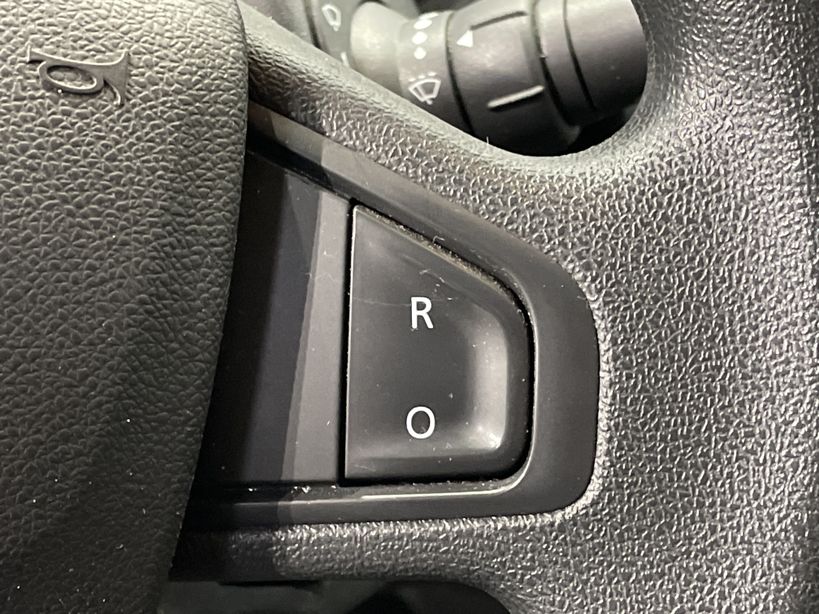 RENAULT KANGOO EXPRESS 2018 - Photo n°21