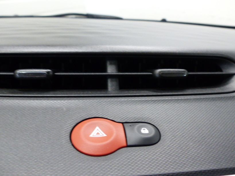 RENAULT TWINGO III 2019 - Photo n°22