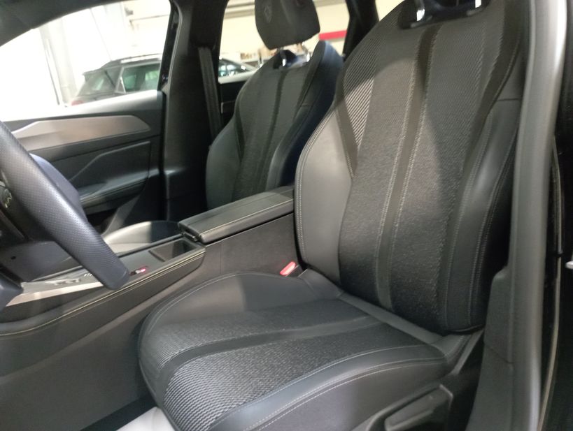 PEUGEOT 308 SW 2024 - Photo n°11