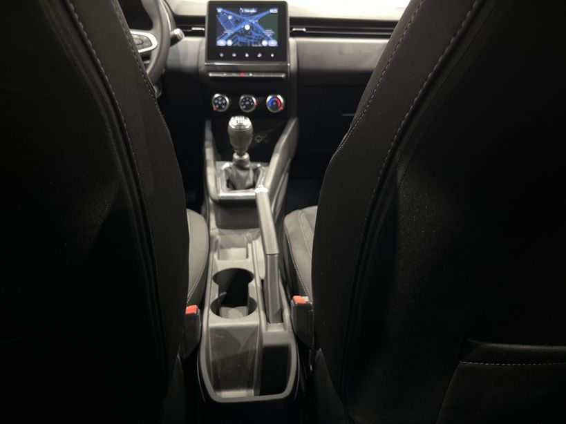 RENAULT CLIO V 2021 - Photo n°37