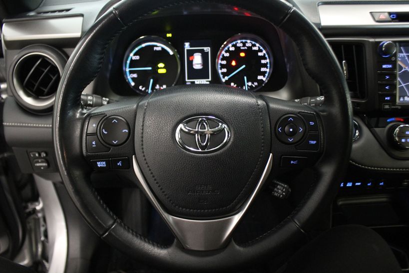 TOYOTA RAV4 HYBRIDE 2018 - Photo n°29