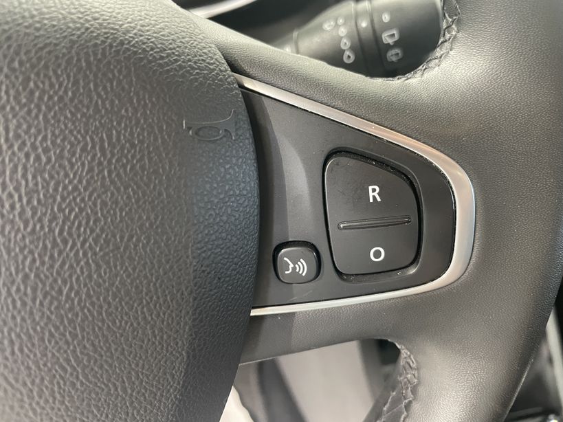 RENAULT CLIO IV ESTATE BUSINESS 2020 - Photo n°25