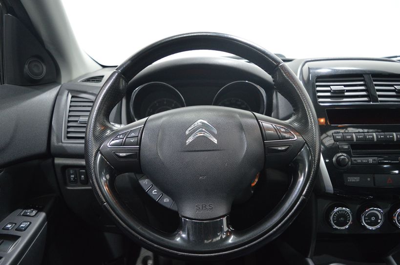 CITROEN C4 AIRCROSS 2013 - Photo n°11