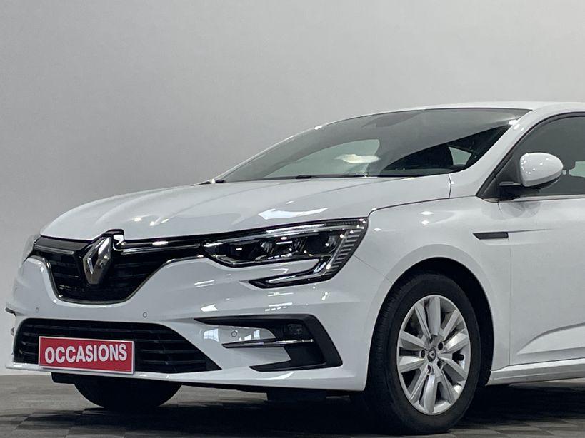 RENAULT MEGANE IV BERLINE 2021 - Photo n°45