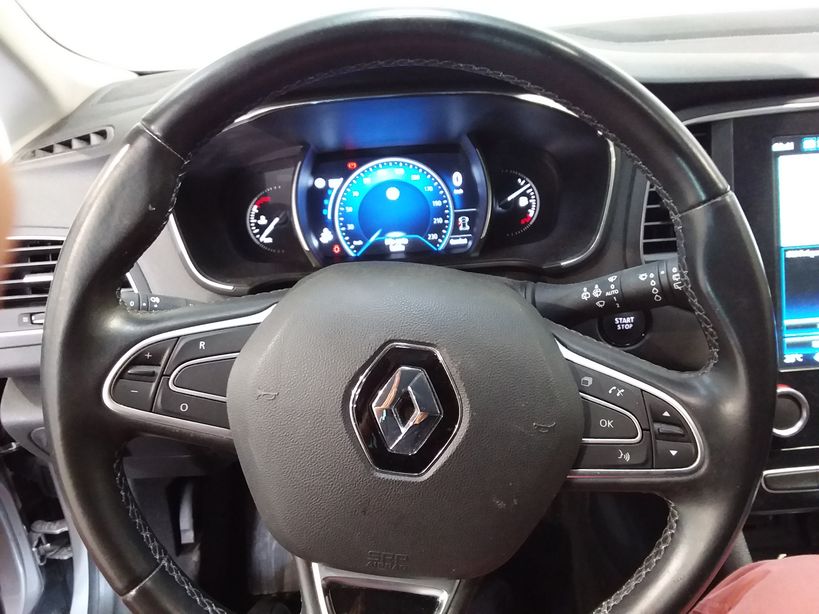 RENAULT MEGANE IV BERLINE BUSINESS 2018 - Photo n°13