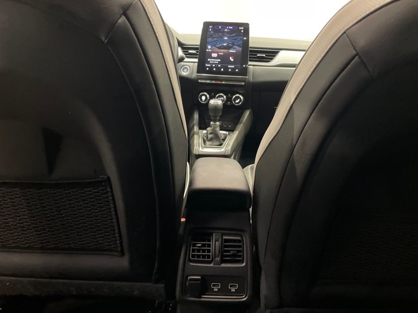 RENAULT CAPTUR 2022 - Photo n°39