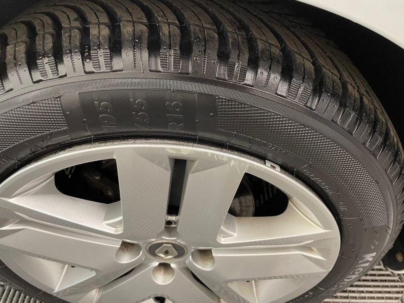 RENAULT CLIO V 2021 - Photo n°7