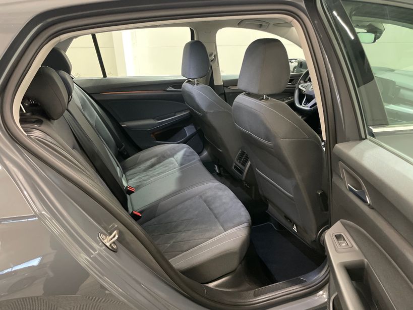 VOLKSWAGEN GOLF 2022 - Photo n°8