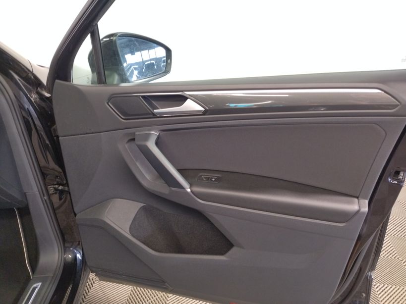 VOLKSWAGEN TIGUAN 2018 - Photo n°7