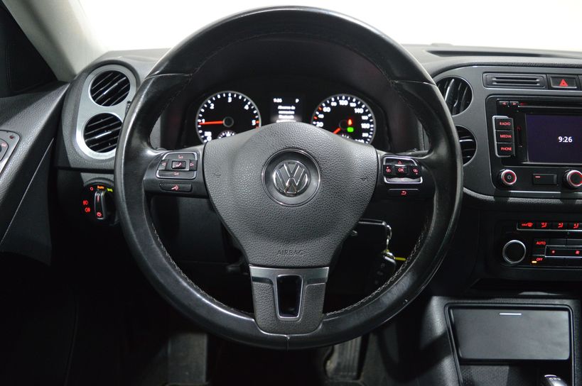 VOLKSWAGEN TIGUAN 2015 - Photo n°10