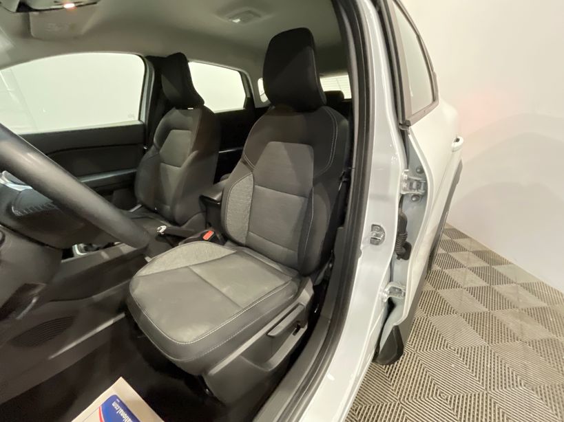 RENAULT CAPTUR 2022 - Photo n°9