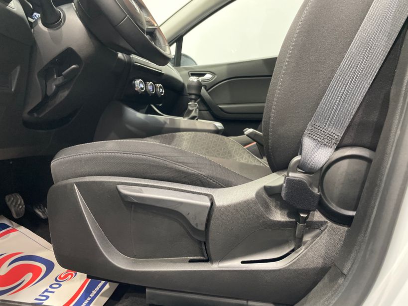 RENAULT CAPTUR 2022 - Photo n°34