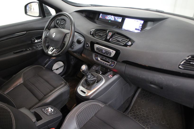 RENAULT SCENIC III 2015 - Photo n°7