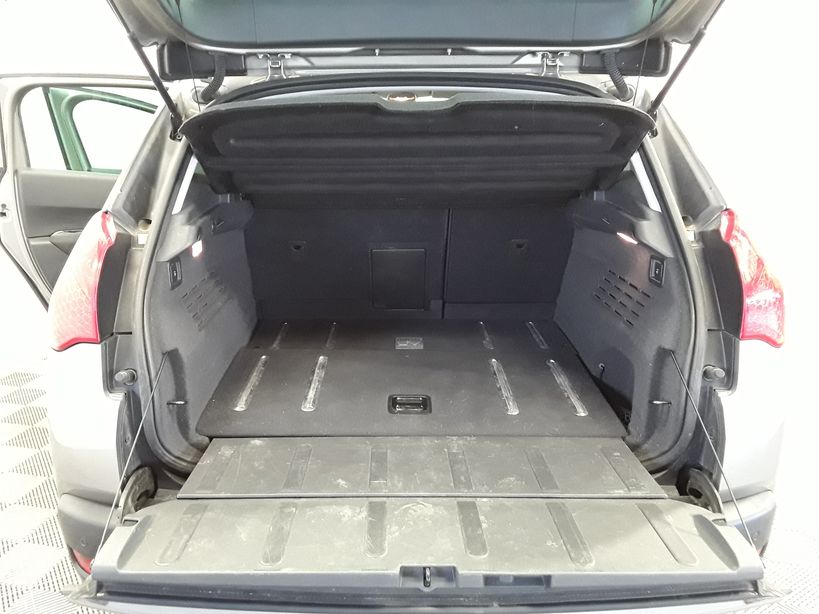 PEUGEOT 3008 HYBRID4 2012 - Photo n°20
