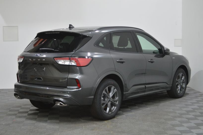 FORD KUGA 2022 - Photo n°7