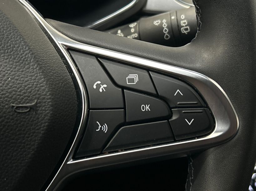 RENAULT CAPTUR 2022 - Photo n°25