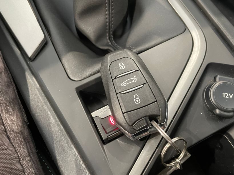 PEUGEOT 308 2023 - Photo n°36