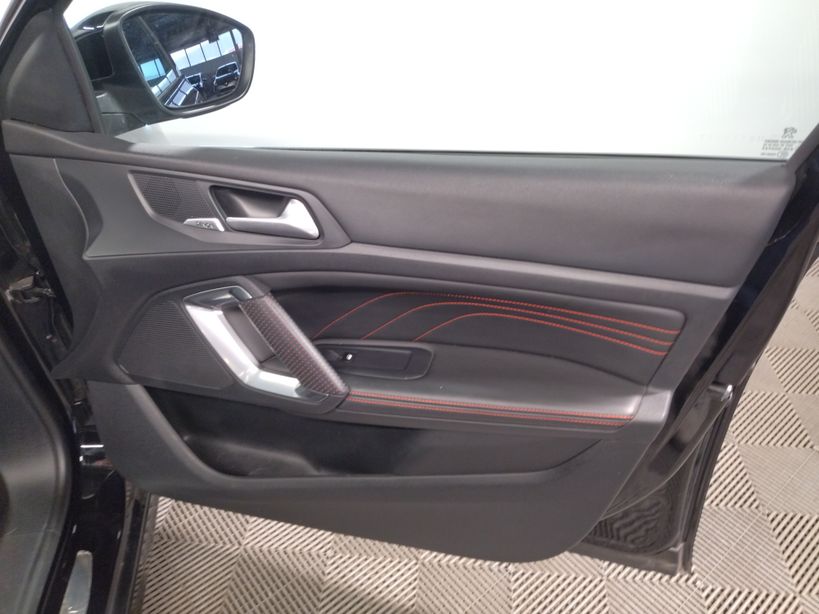 PEUGEOT 308 2017 - Photo n°7