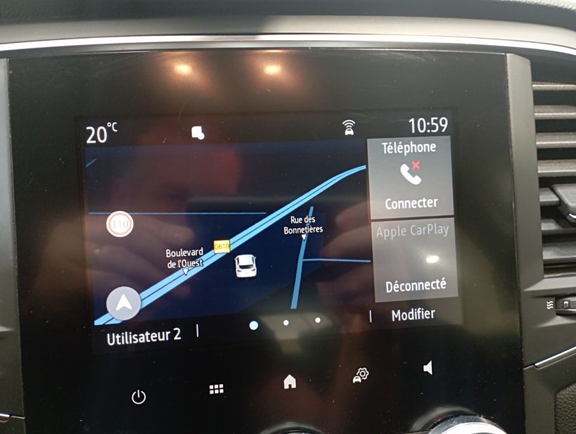 RENAULT MEGANE IV BERLINE 2021 - Photo n°17