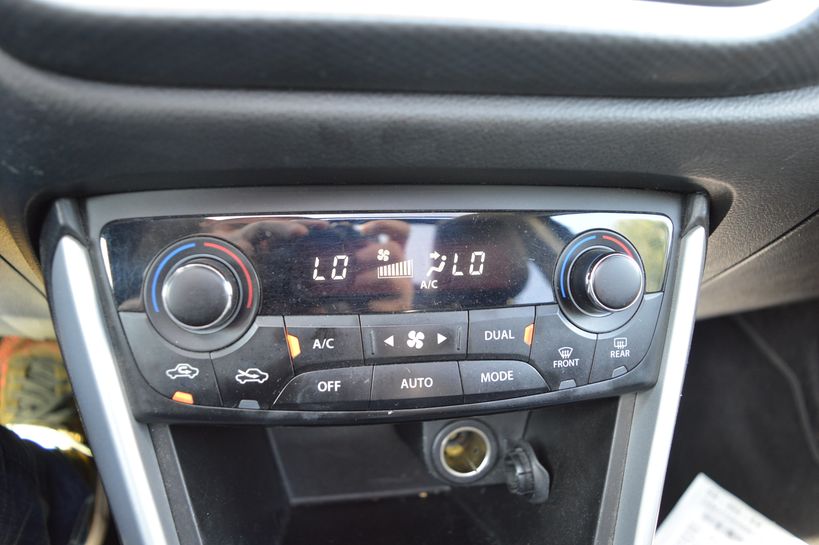 SUZUKI SX4 S-CROSS 2015 - Photo n°69