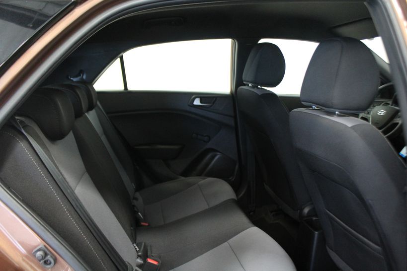 HYUNDAI i20 2018 - Photo n°7