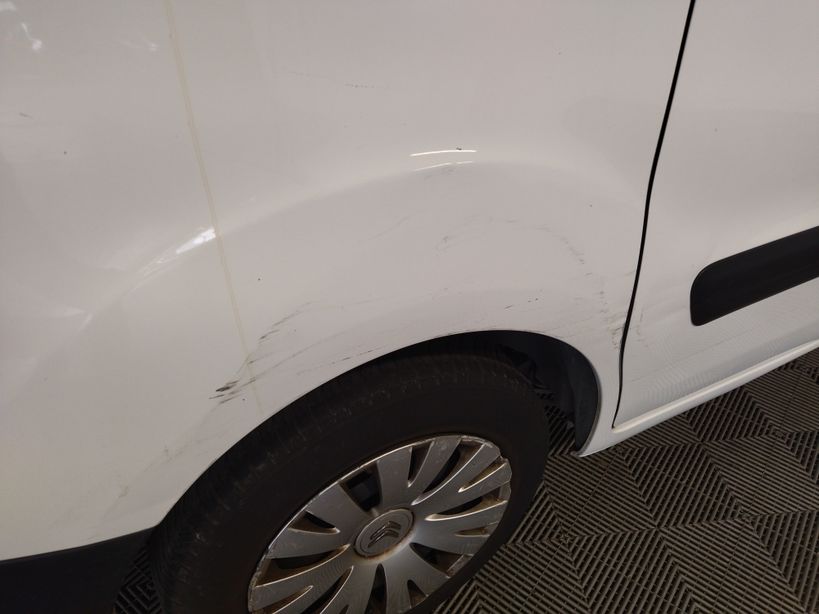 CITROEN BERLINGO FOURGON 2018 - Photo n°17