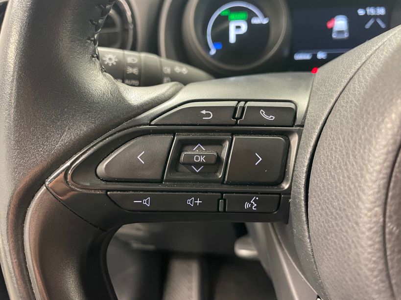 TOYOTA YARIS HYBRIDE MY21 2022 - Photo n°12