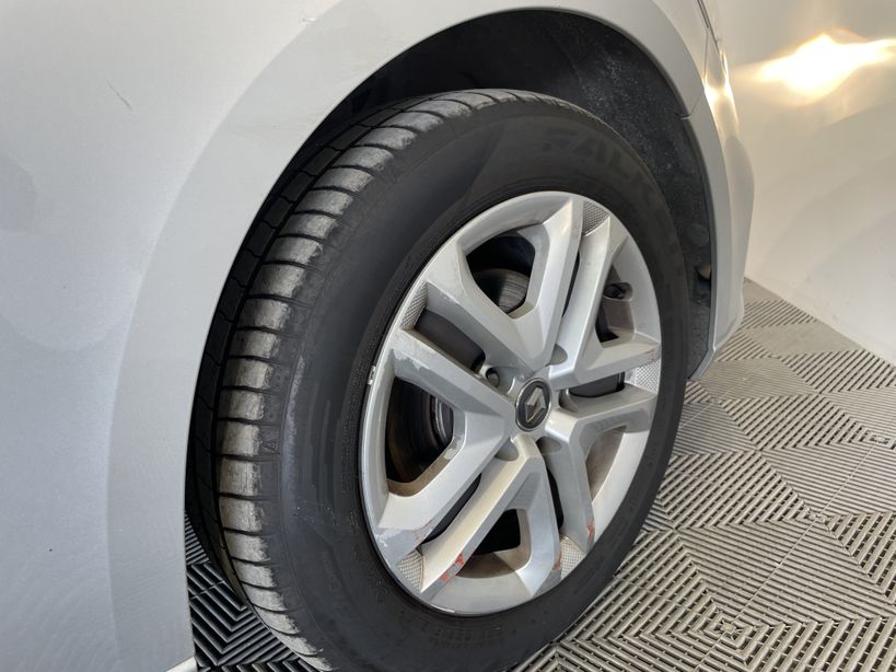 RENAULT MEGANE IV BERLINE BUSINESS 2020 - Photo n°8
