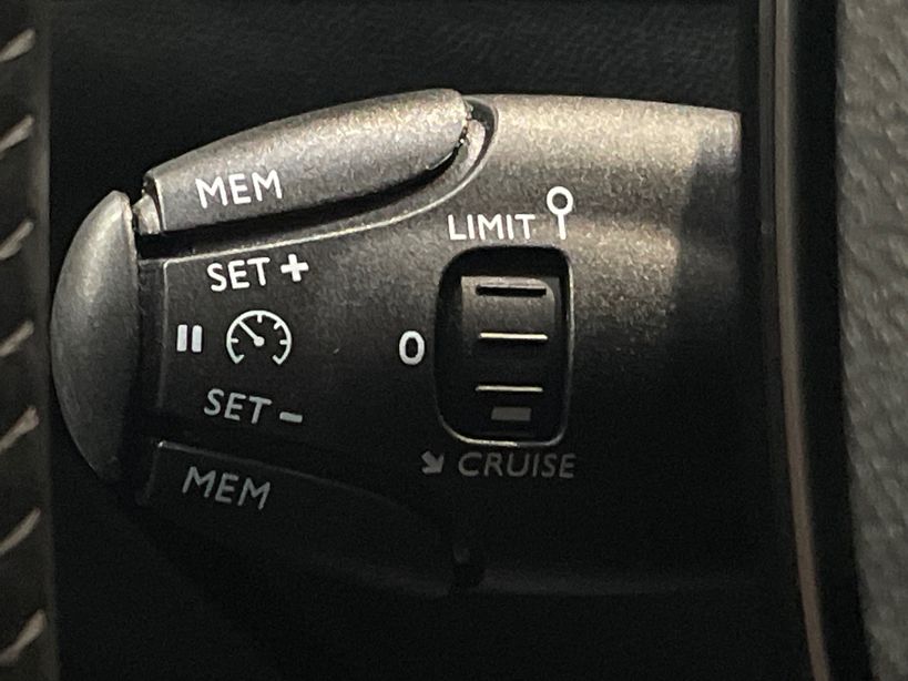 PEUGEOT 208 2023 - Photo n°29