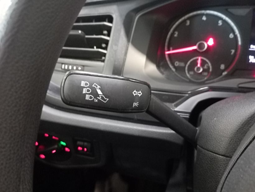 VOLKSWAGEN POLO 2019 - Photo n°25