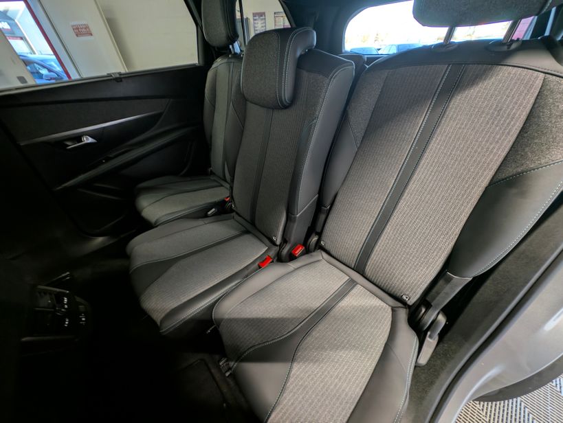 PEUGEOT 5008 2023 - Photo n°22