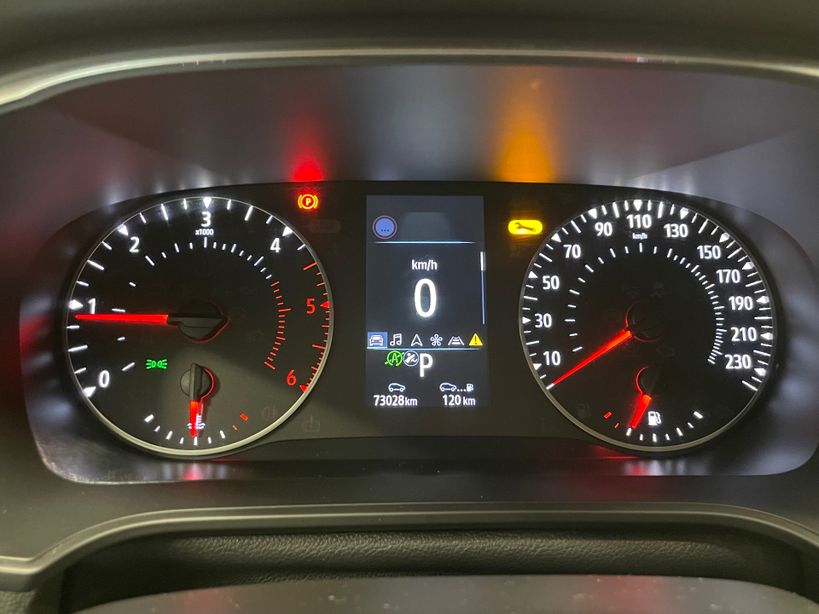 RENAULT MEGANE IV ESTATE 2022 - Photo n°15